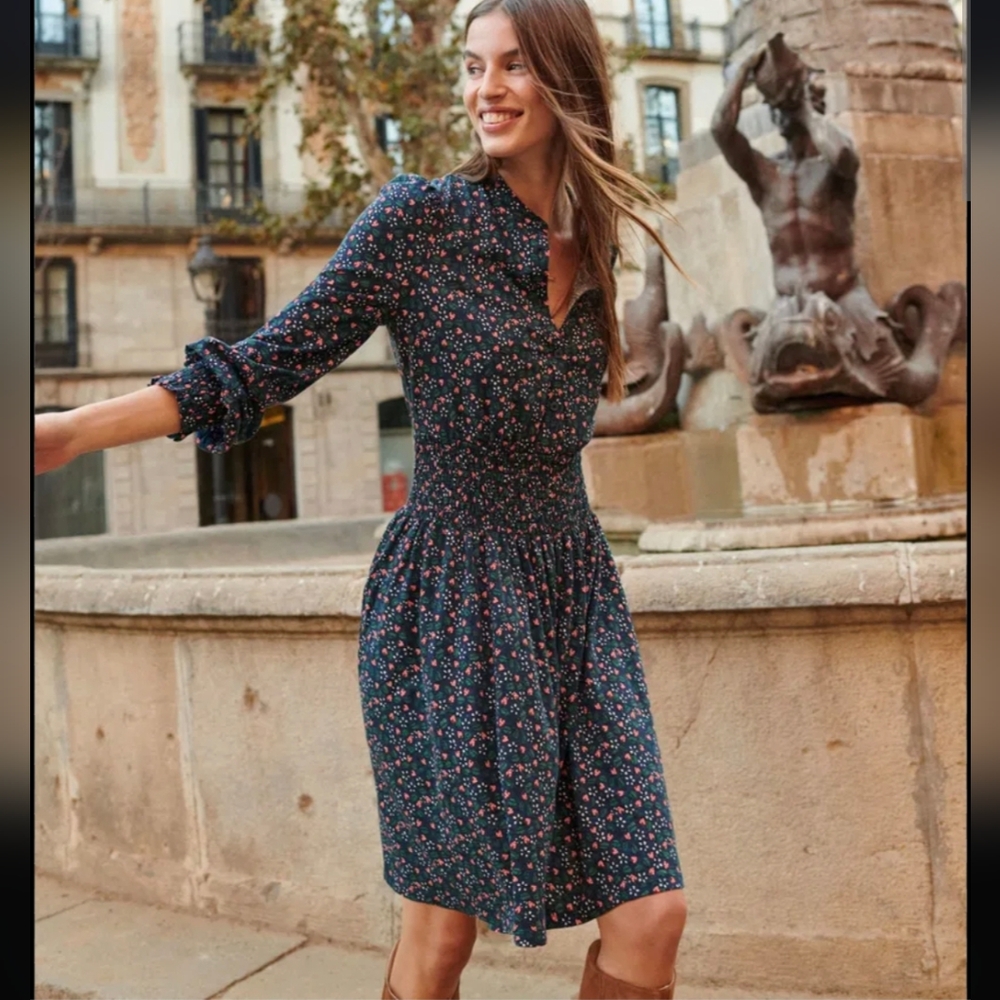 Boden Smocked Jersey Shirt Dress French Navy, Flora Berry